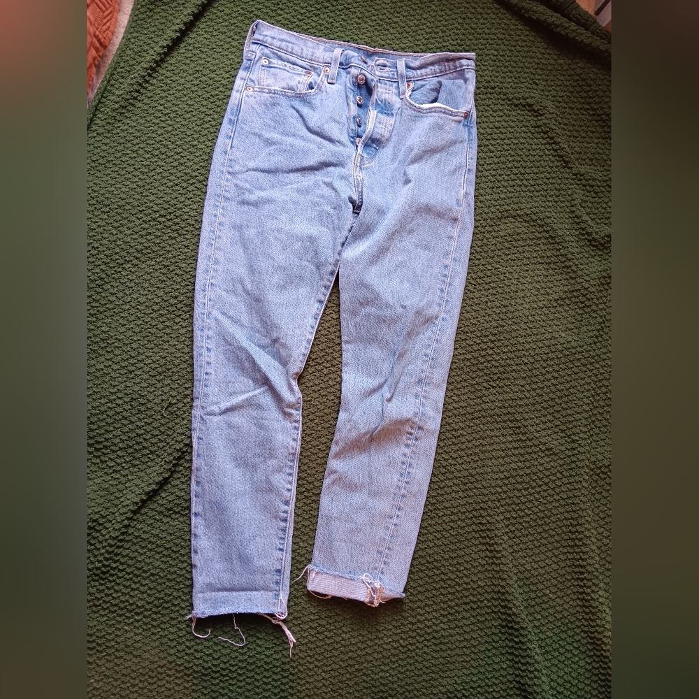 Levi's 501 tapered